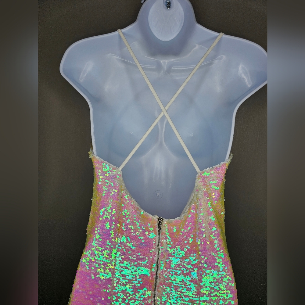 Strappy X White Iridescent V-neck Scallop Hem Mini Dress Size: Small - Picture 9 of 10